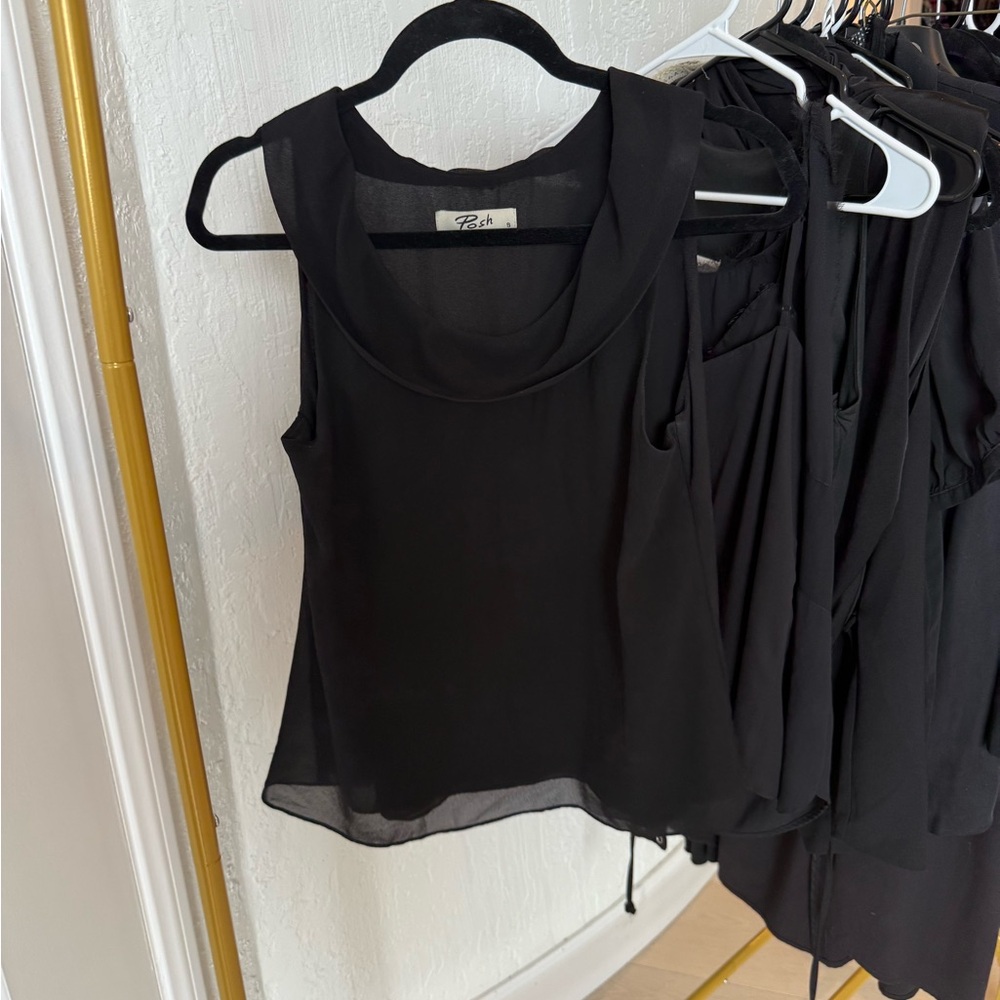 Posh Black Sleeveless Women's Top